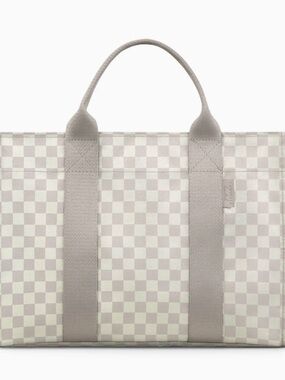 Canvelle Medium Boxy Tote